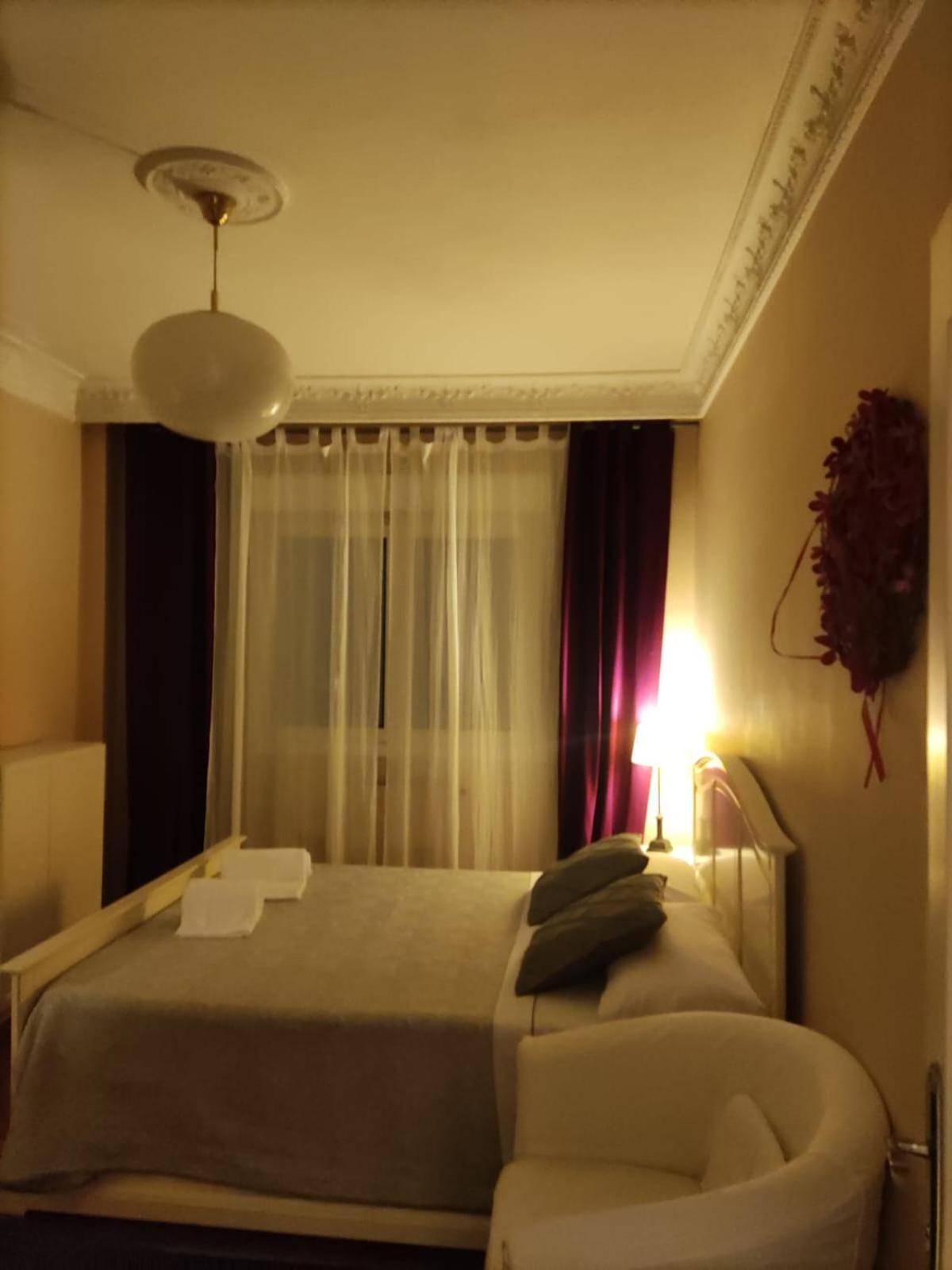 Habitacion En Vivienda Gran Via Bilbao Oda fotoğraf